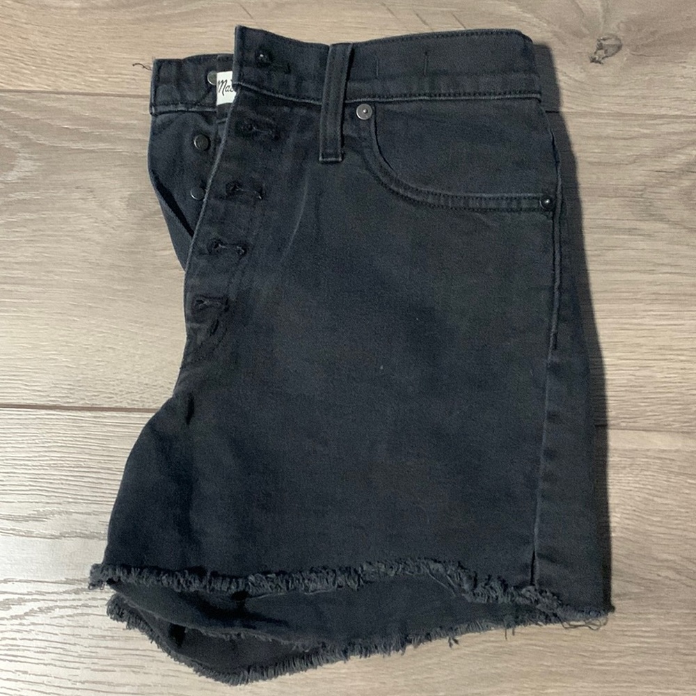 Madewell high rise denim shorts. Size 27.